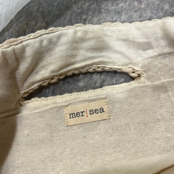 Met Sea ivory all knit clutch - Picture 2 of 7